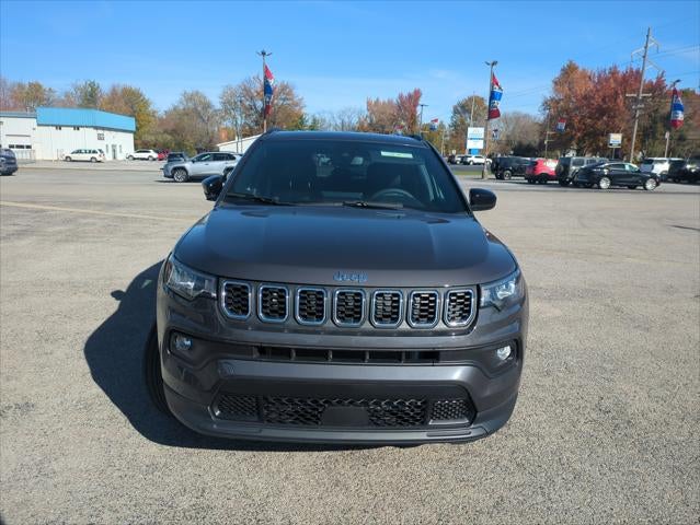 2024 Jeep Compass Latitude Lux FWD