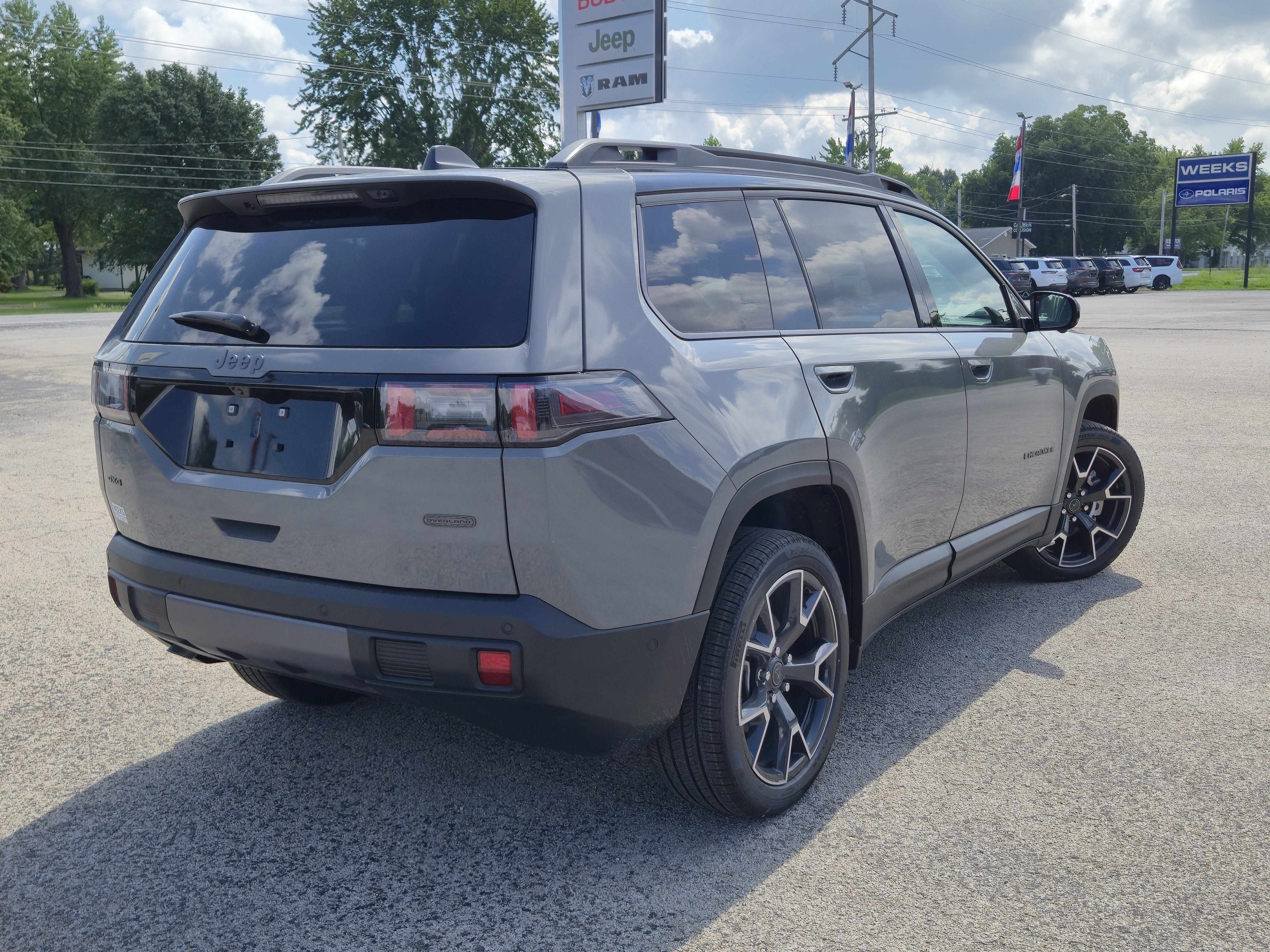 2026 Jeep Cherokee CHEROKEE OVERLAND 4X4