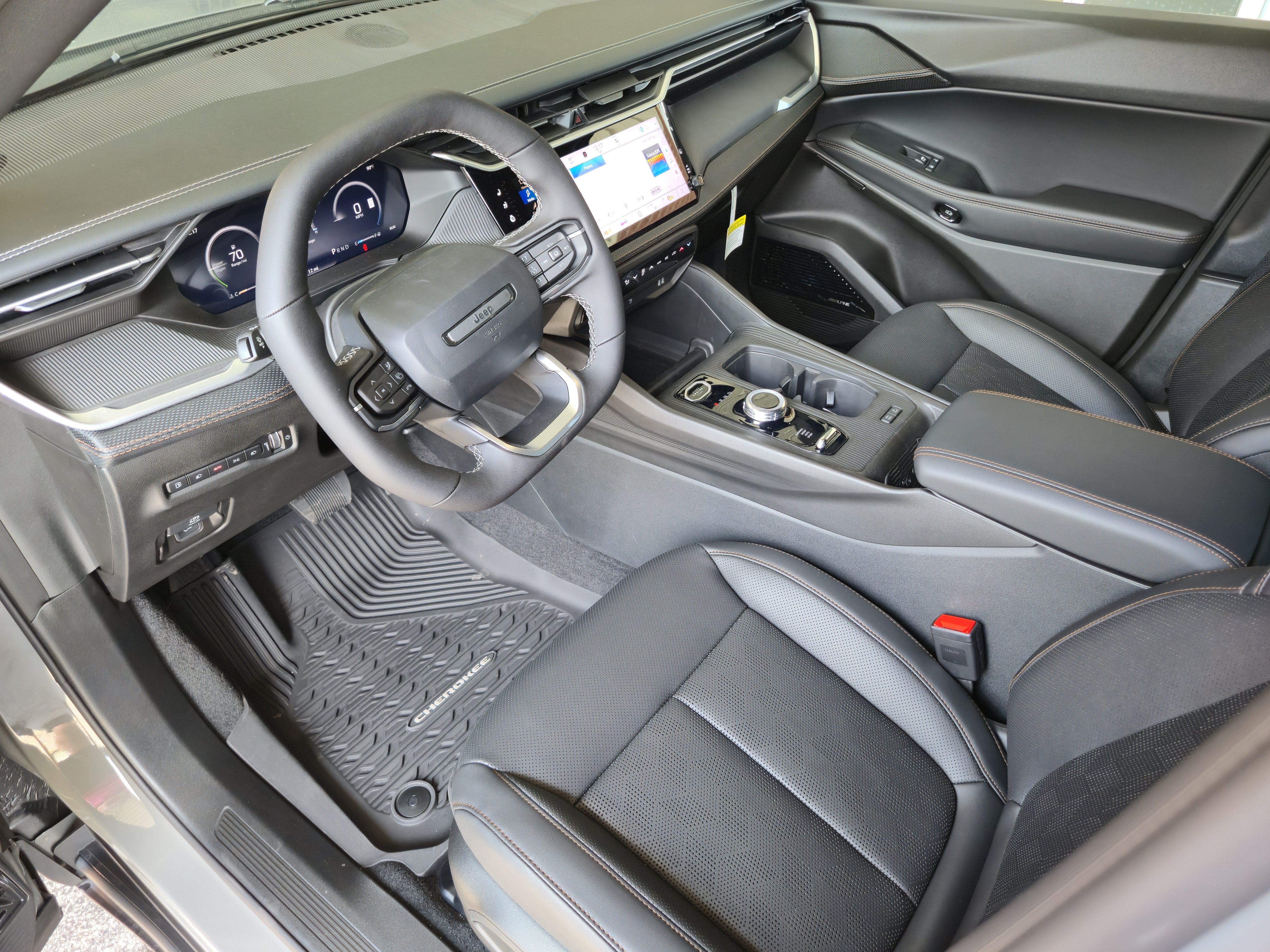 2026 Jeep Cherokee CHEROKEE OVERLAND 4X4