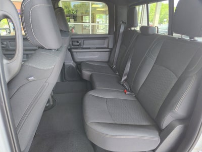 2026 RAM Ram 2500 RAM 2500 BLACK EXPRESS CREW CAB 4X4 6'4' BOX