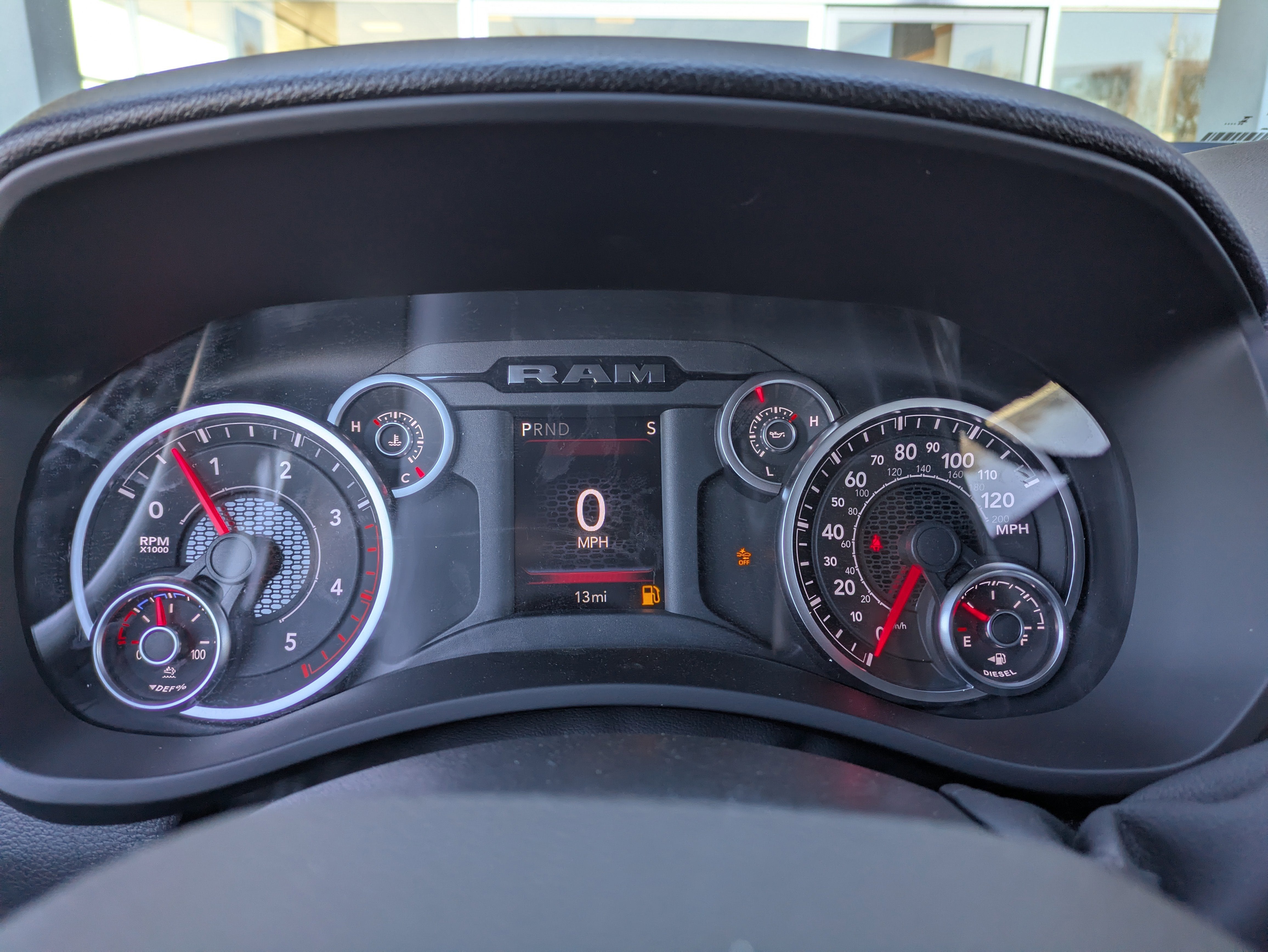 2026 RAM Ram 2500 RAM 2500 BLACK EXPRESS CREW CAB 4X4 6'4' BOX