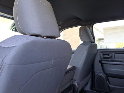 2026 RAM Ram 2500 RAM 2500 BLACK EXPRESS CREW CAB 4X4 6'4' BOX