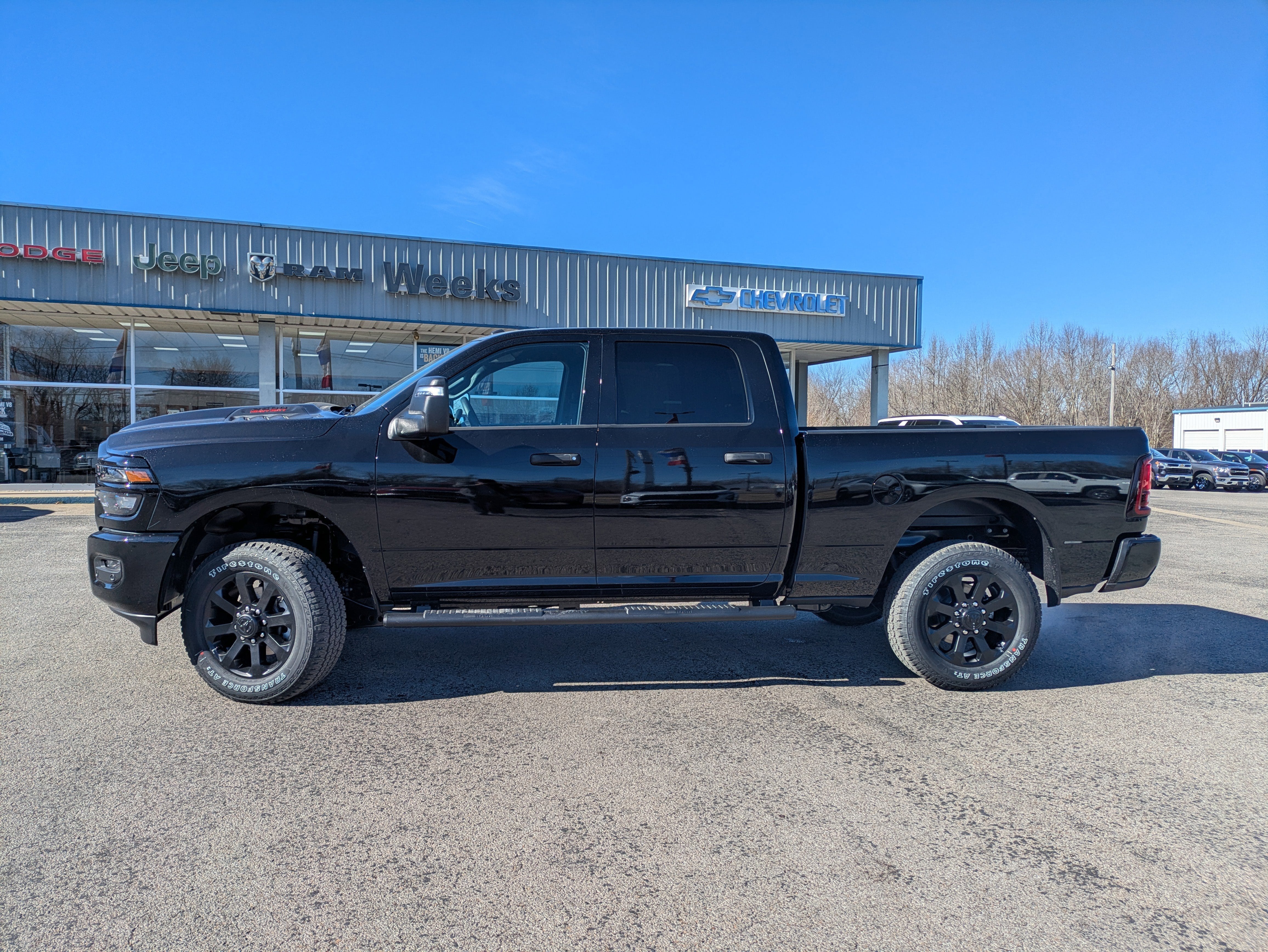 2026 RAM Ram 2500 RAM 2500 BLACK EXPRESS CREW CAB 4X4 6'4' BOX