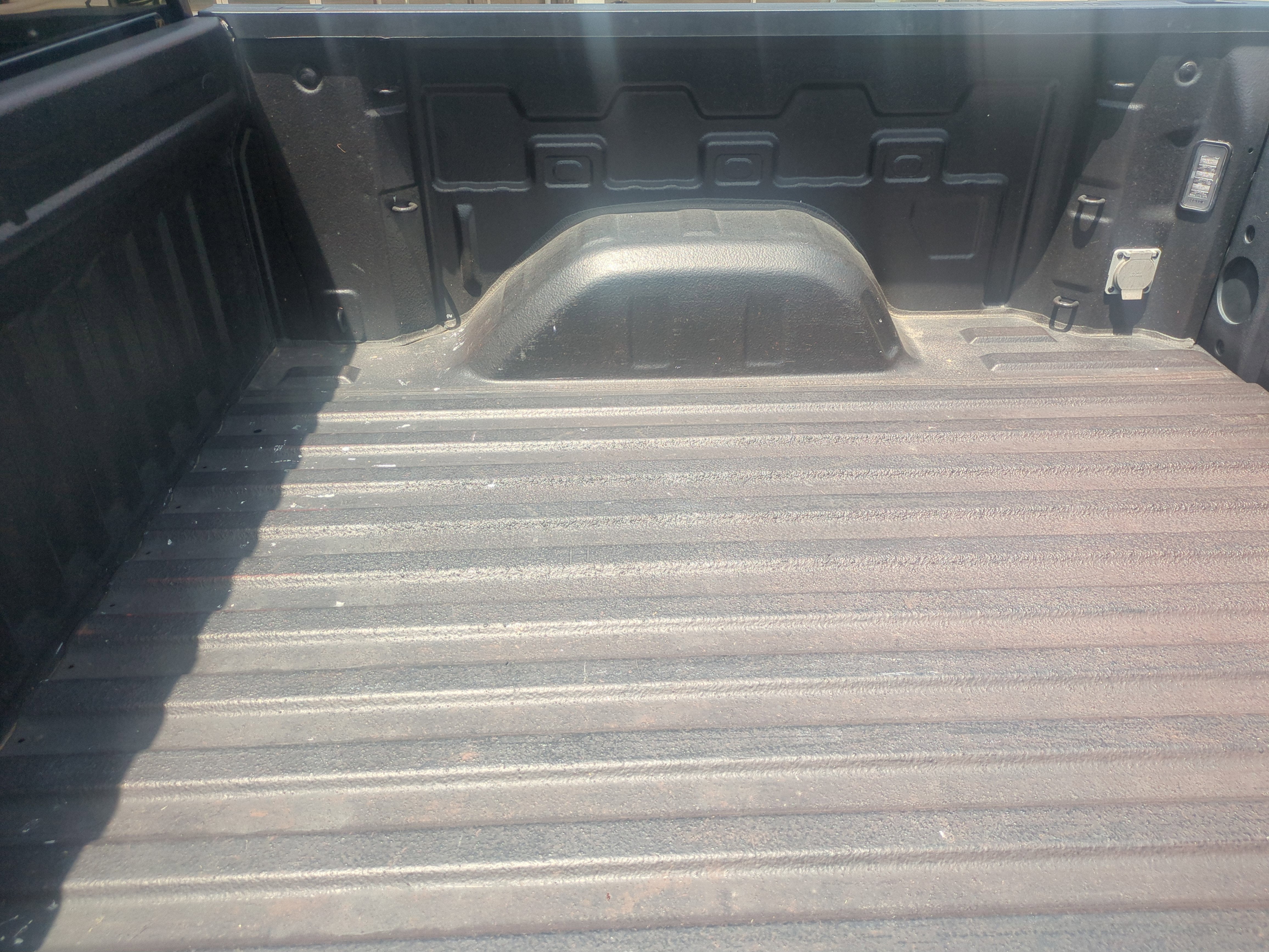 2023 Chevrolet Silverado 1500 4WD Crew Cab Short Bed LT with 2FL