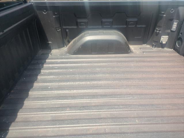 2023 Chevrolet Silverado 1500 4WD Crew Cab Short Bed LT with 2FL