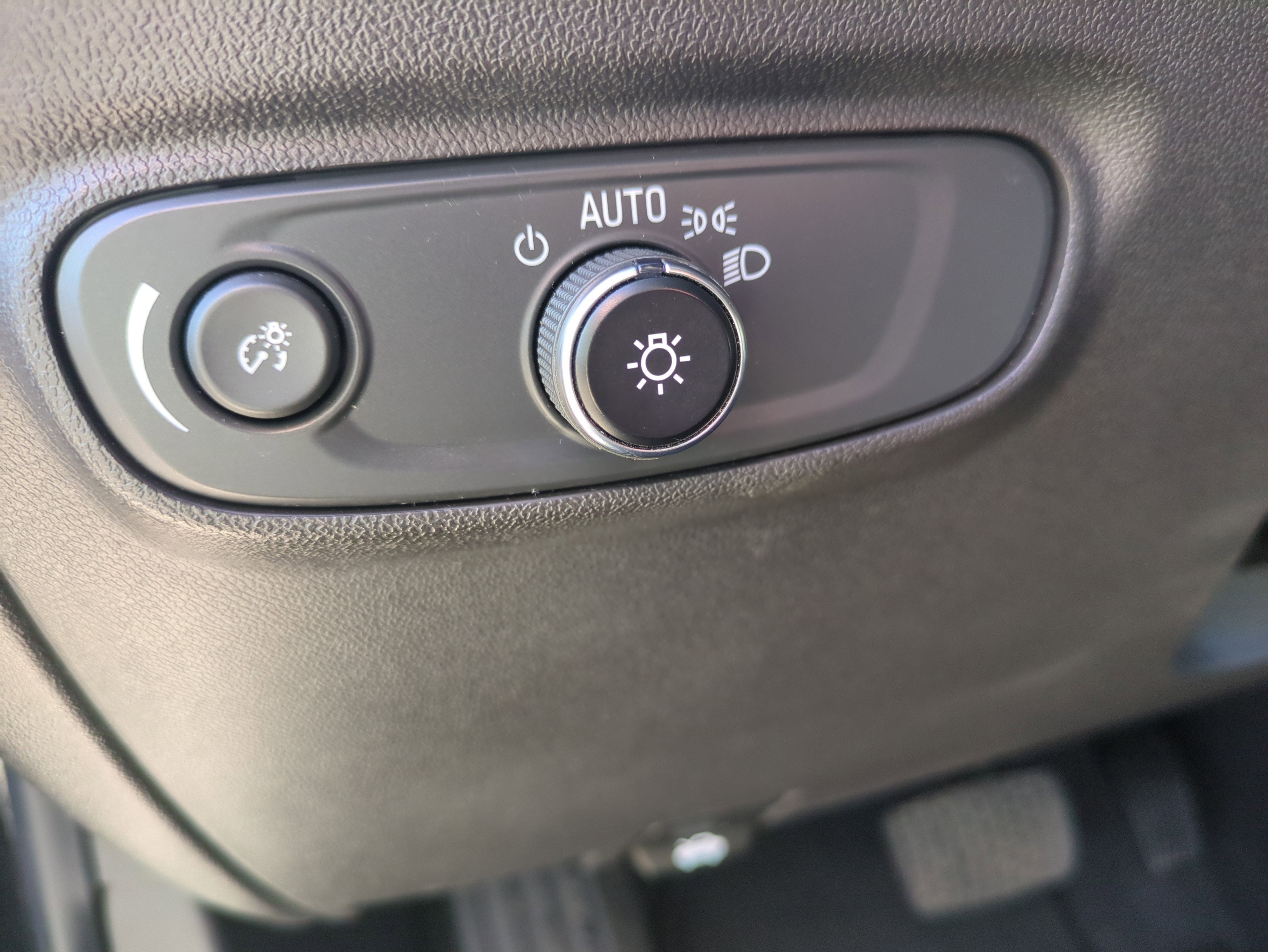 2022 Chevrolet Equinox FWD LT