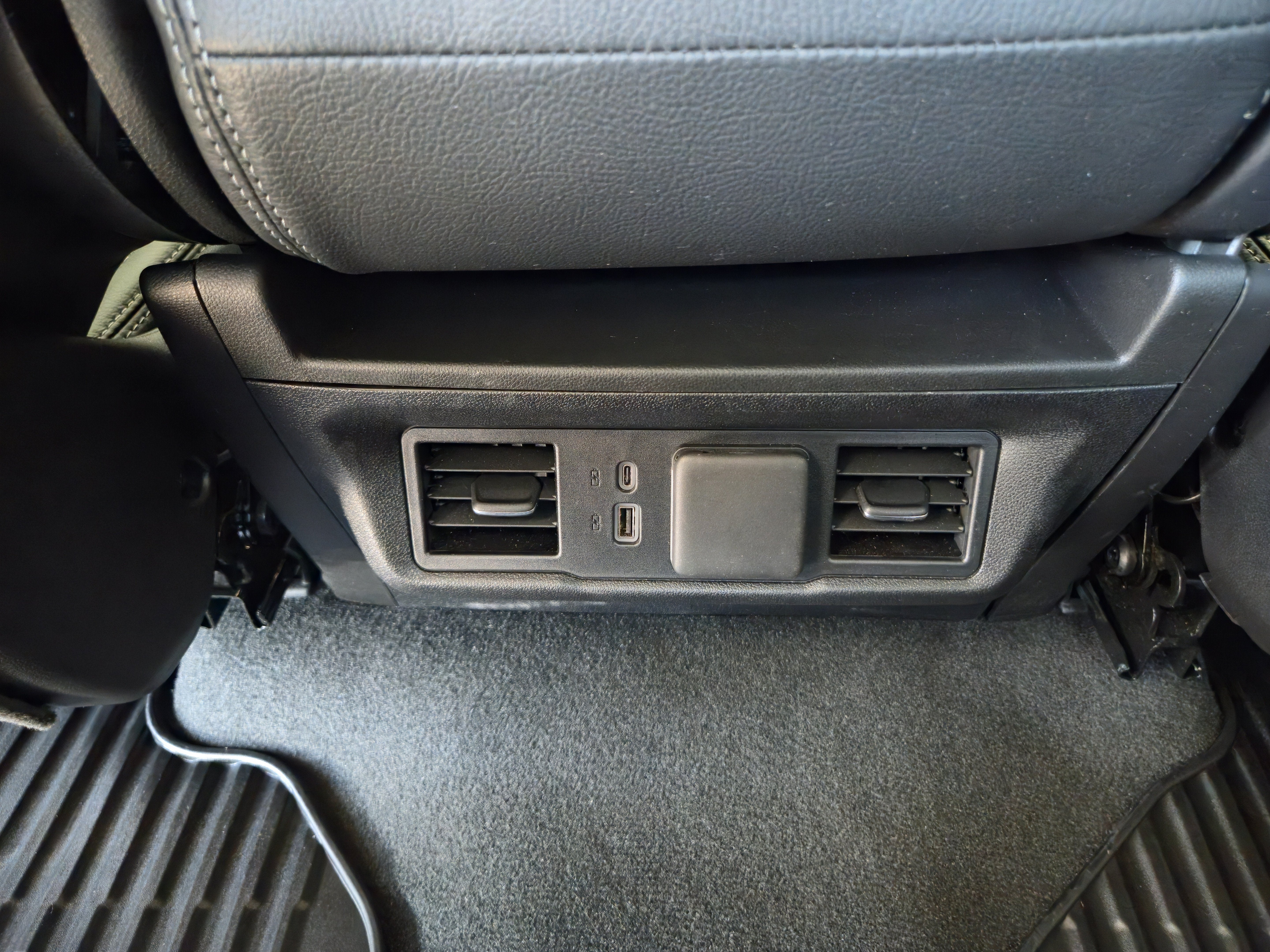 2025 GMC Sierra 1500 4WD Crew Cab Short Box Elevation with 3VL