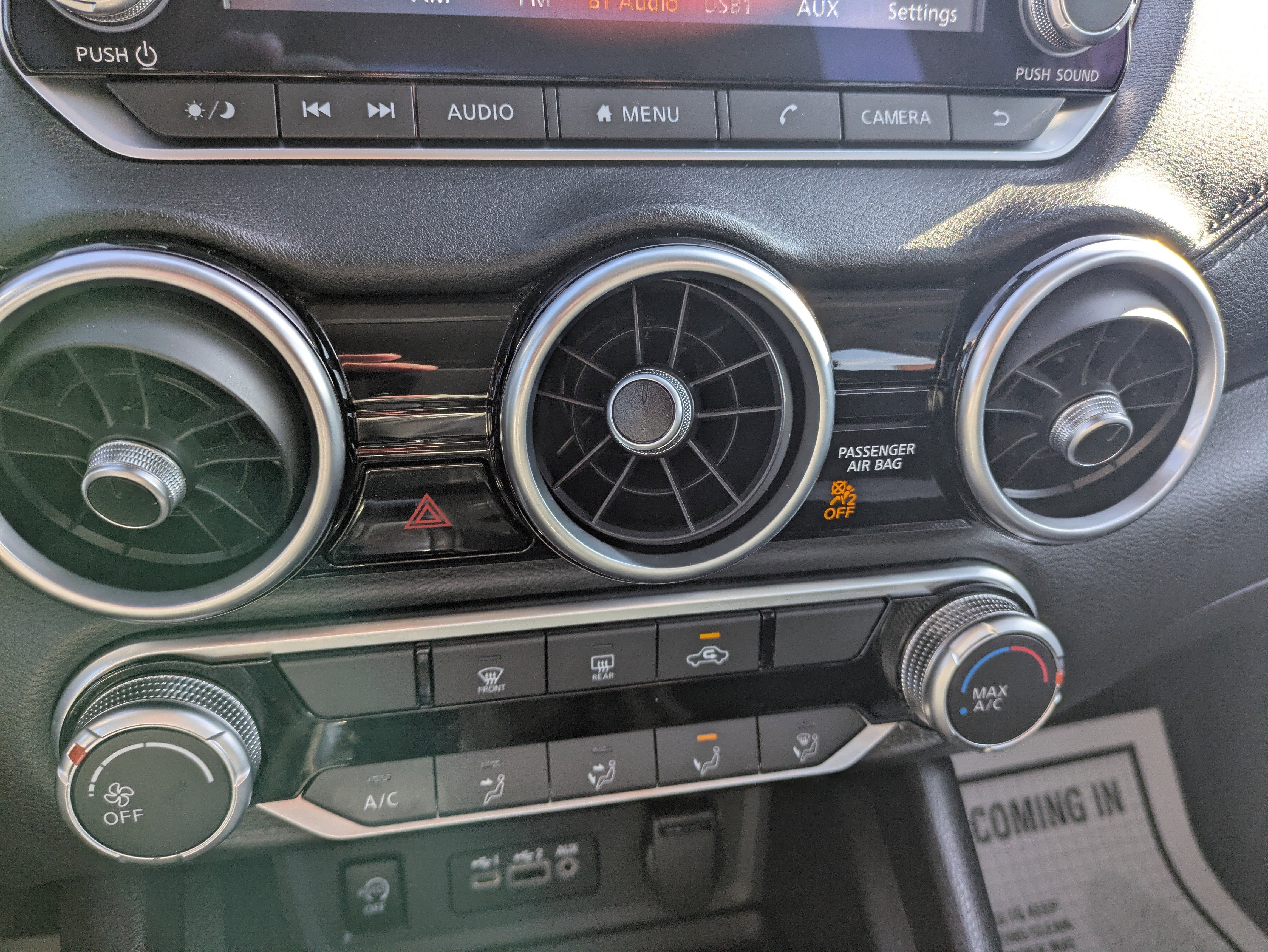 2024 Nissan Sentra SV Xtronic CVT