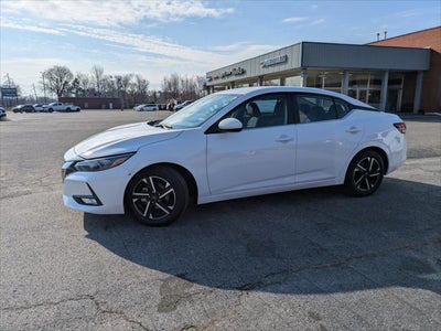2024 Nissan Sentra SV Xtronic CVT