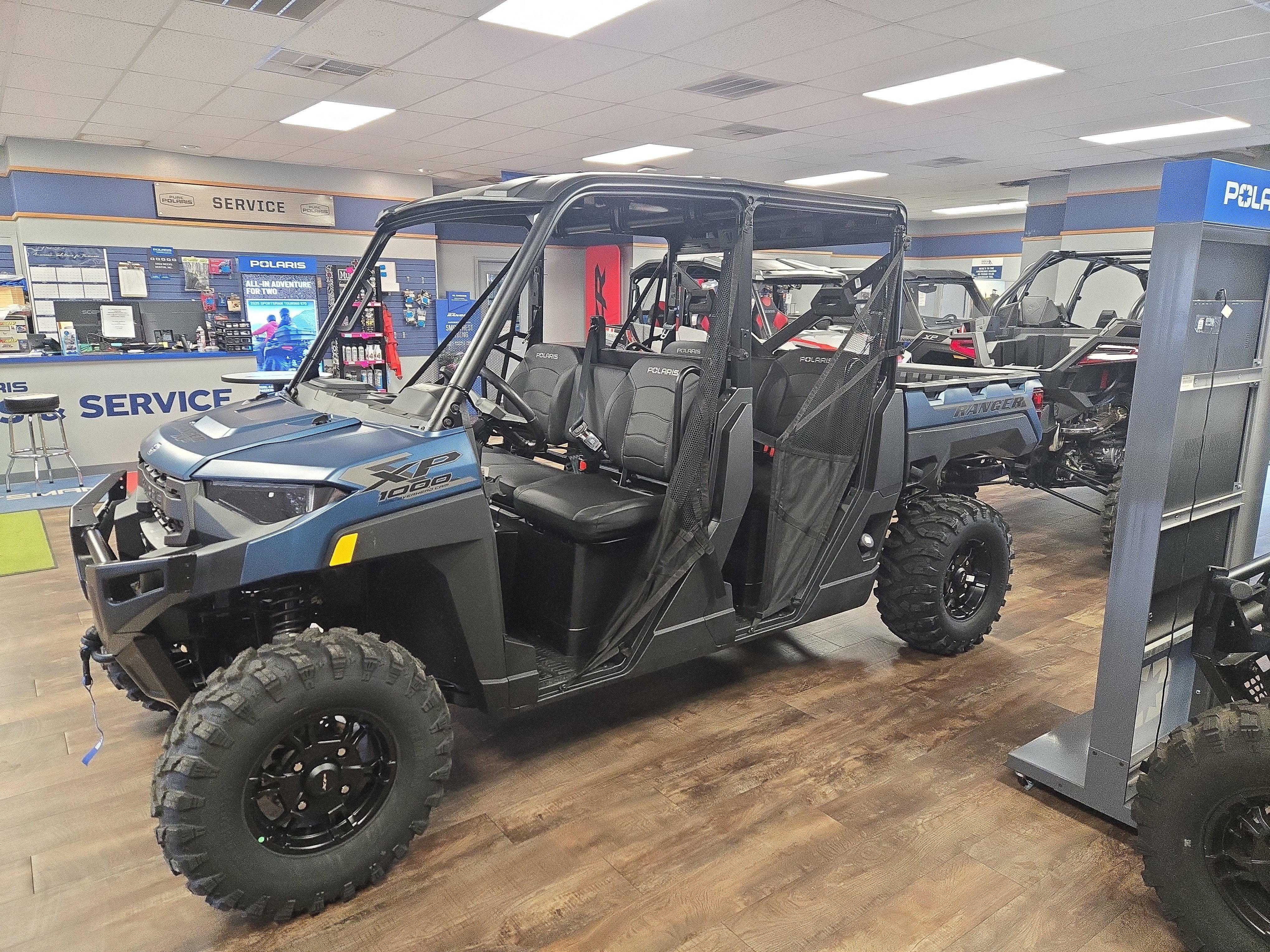2025 POLARIS RANGER CRE Base