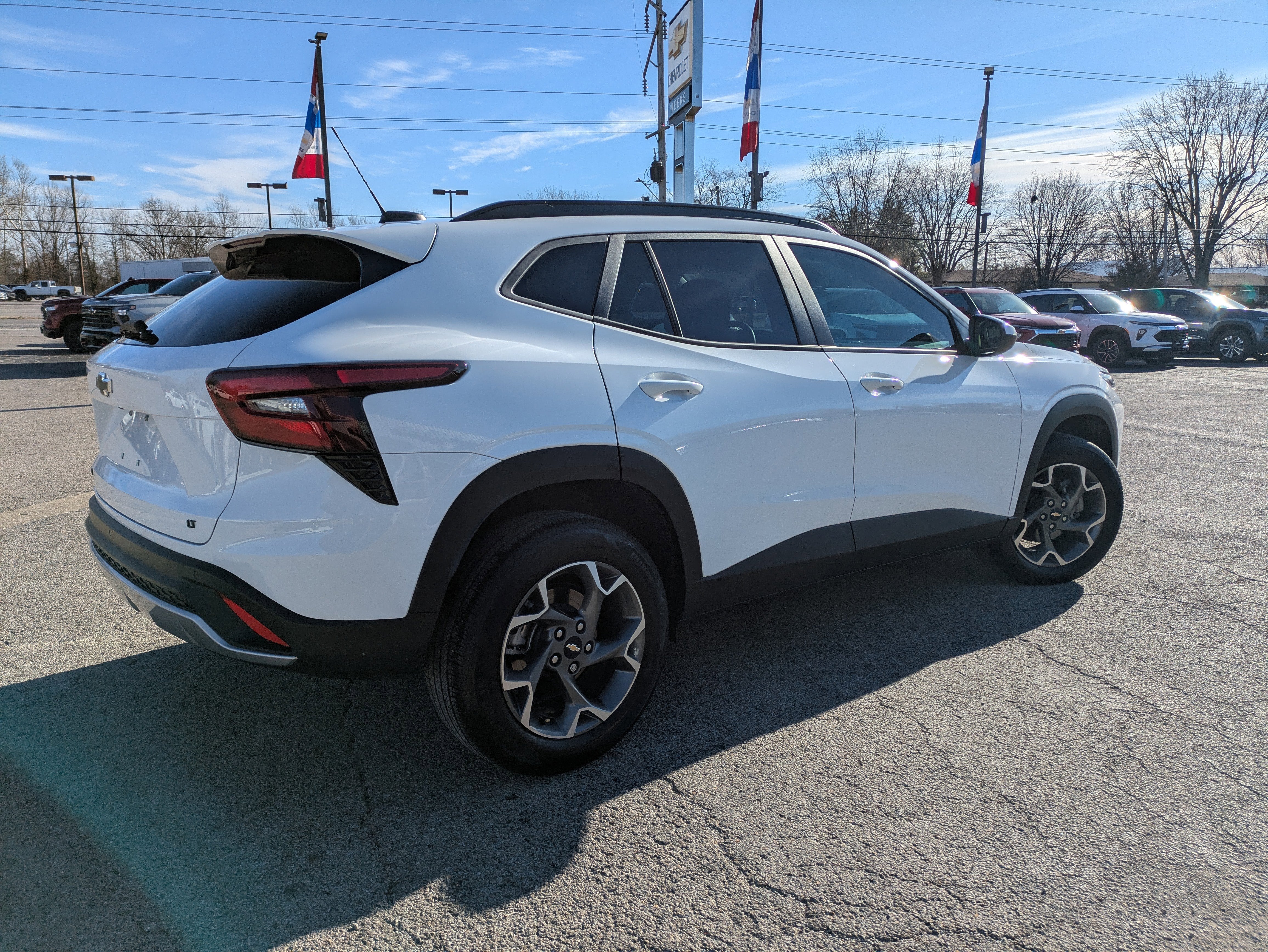 2025 Chevrolet Trax FWD LT