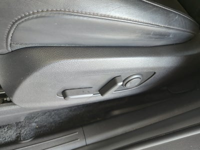 2023 Kia Carnival MPV LX Seat Package