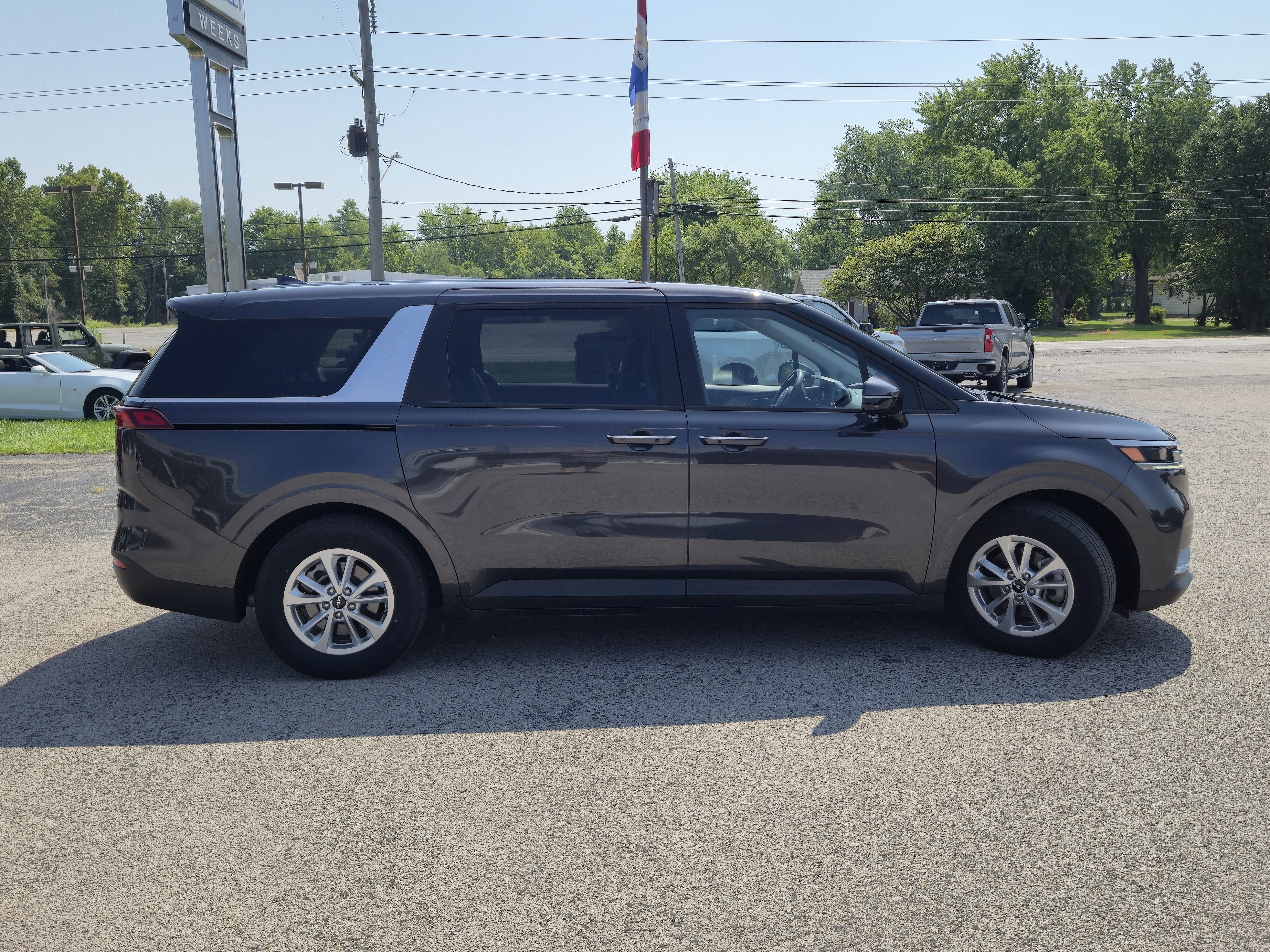2023 Kia Carnival MPV LX Seat Package