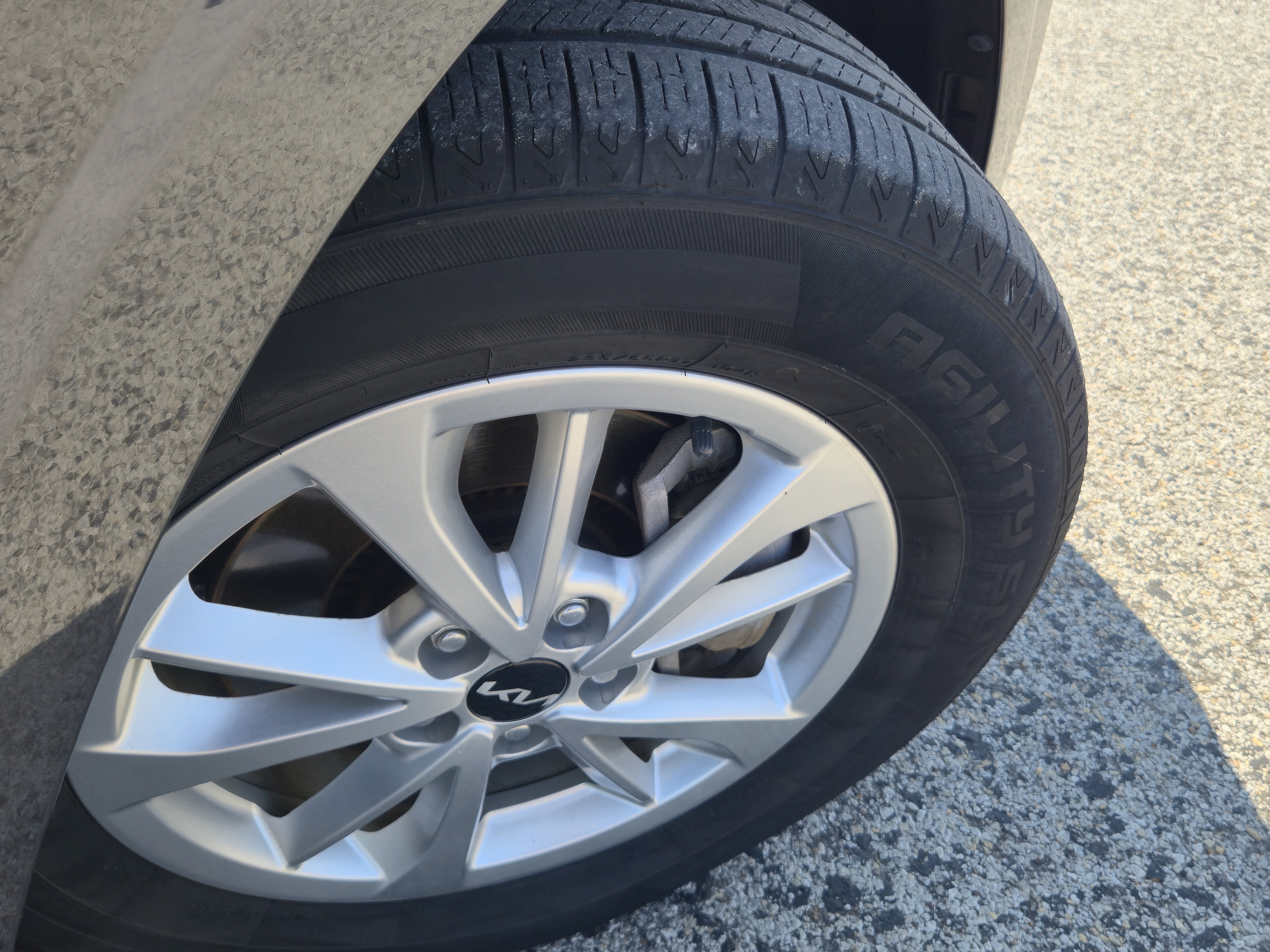2023 Kia Carnival MPV LX Seat Package