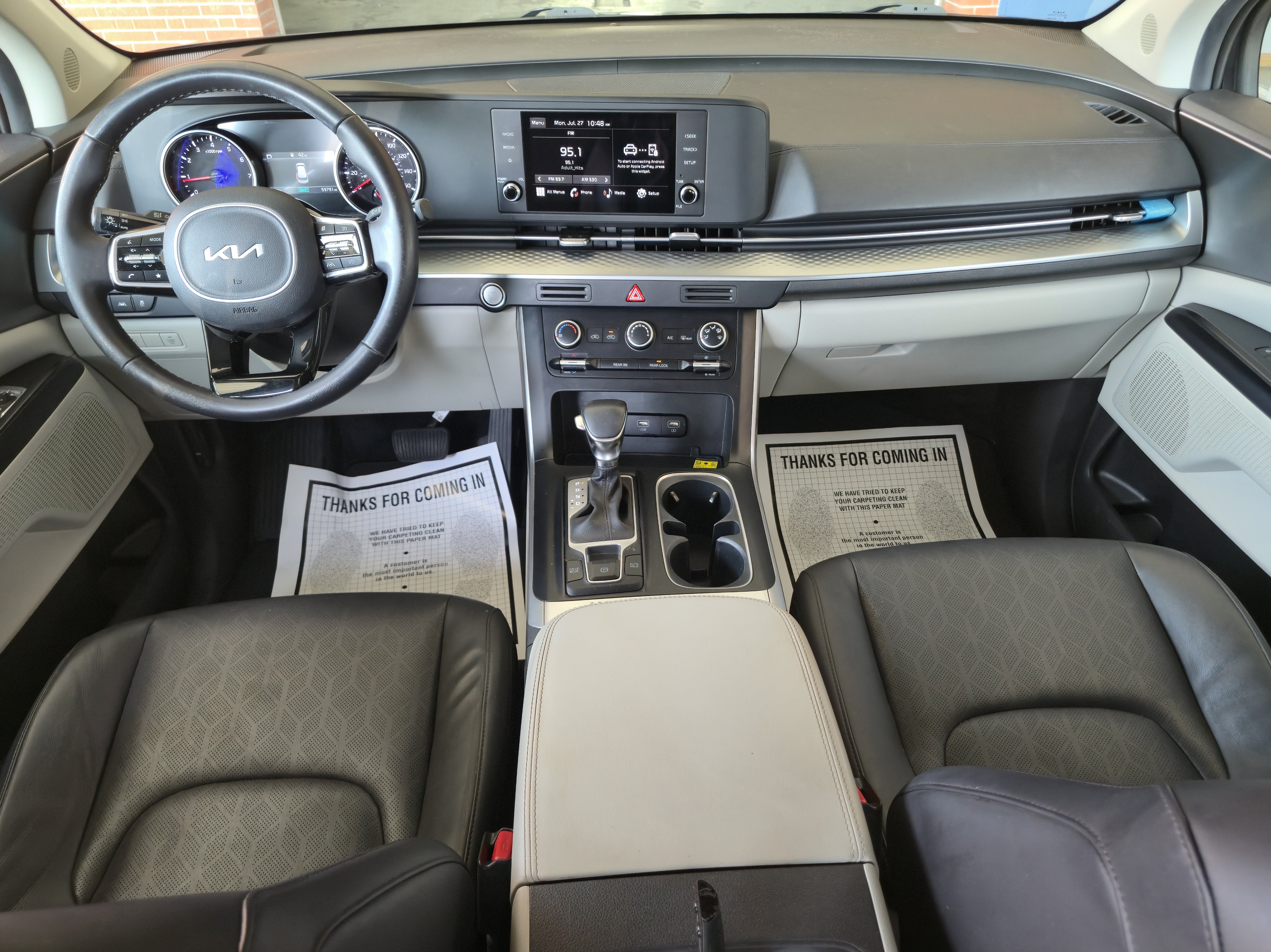 2023 Kia Carnival MPV LX Seat Package