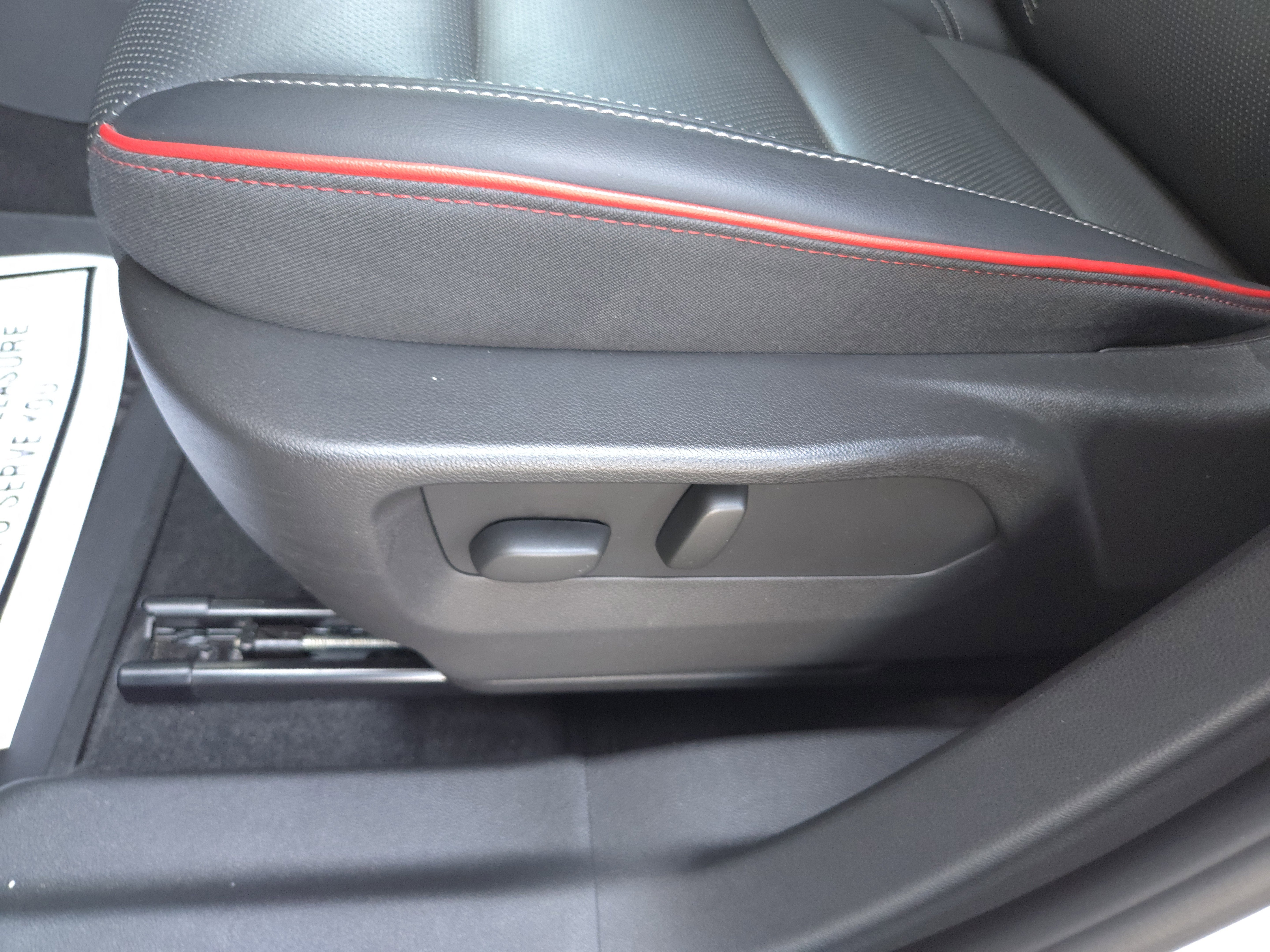 2023 Buick Envision Essence - Photo 84