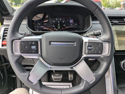 2024 Land Rover Discovery P360 Dynamic SE
