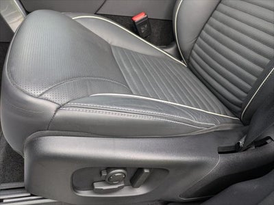 2024 Land Rover Discovery P360 Dynamic SE