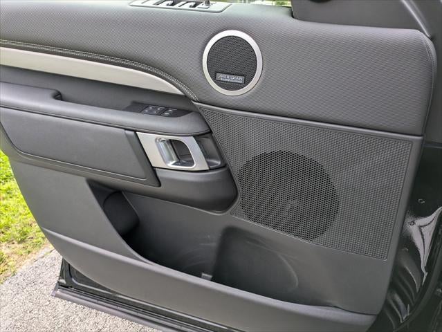 2024 Land Rover Discovery P360 Dynamic SE