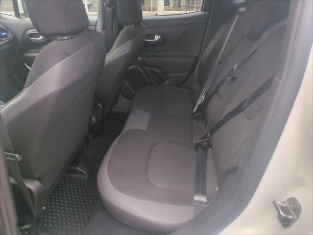 2020 Jeep Renegade Altitude FWD